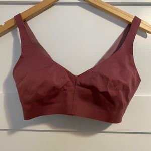 Lulu Lemon sports Bra